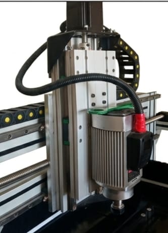 Profesyonel Özel Üretim CNC Router – 80 x 180 cm İşleme Alanı
